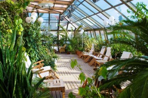 What kind of heating should be in the winter garden?