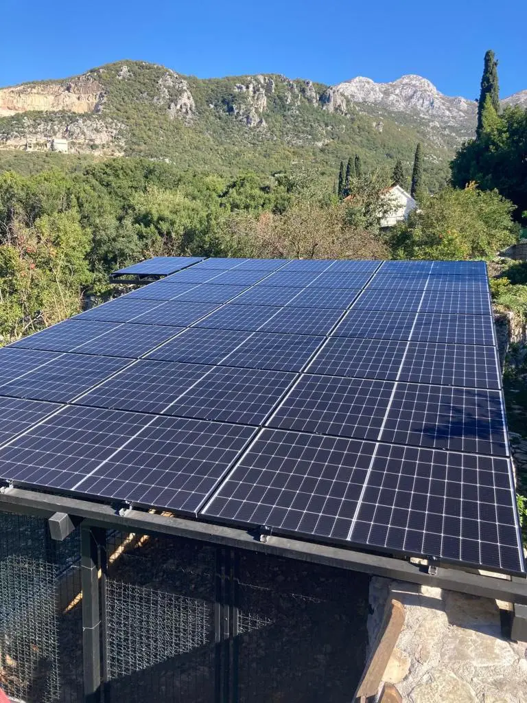 Solar power plant Herceg novi, he grid 22 panels 420 w each