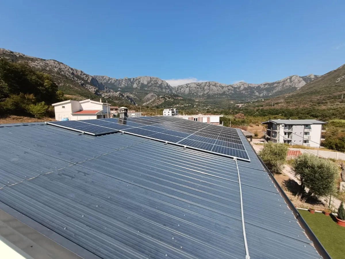 Installation of a 12.6 kW Hybrid Solar Power Plant with Lithium Batteries in Montenegro