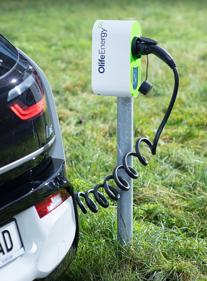 img Зарядная станция OlifeEnergy WallBox CLOUD с розеткой, 22 кВт