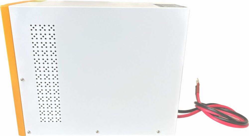 Inverter Conexpro WD-70112 za akumulator 12 V, 700 W